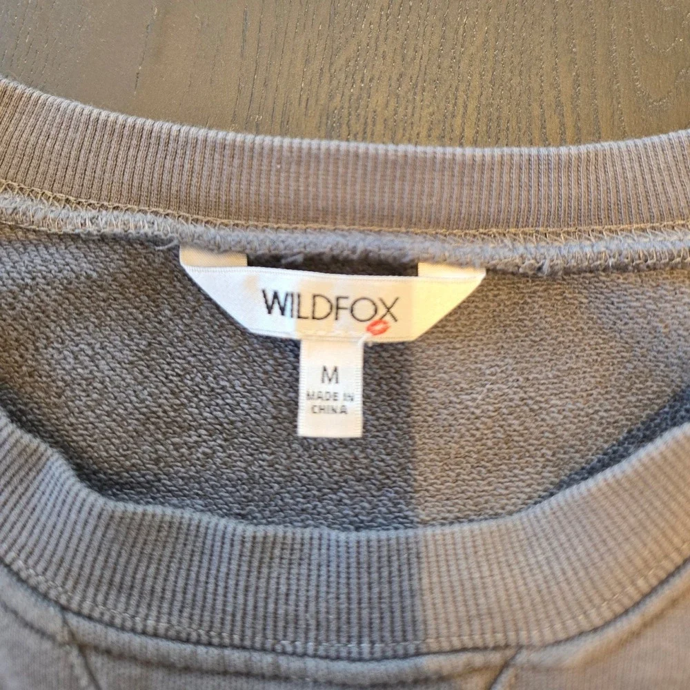 Wildfox I Wish It Was Saturday Broken Heart Sweatshirt Gray Pink WF005839 Medium - Picture 2 of 7